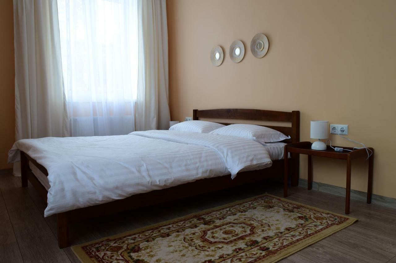 Central Comfortable One-Bedroom Apartment Chisinau Eksteriør bilde